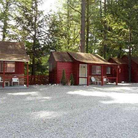 Do Rest Court Hotel Lake George Esterno foto