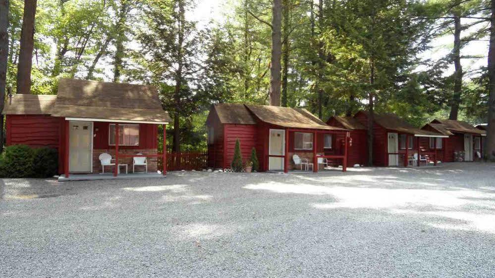 Do Rest Court Hotel Lake George Esterno foto